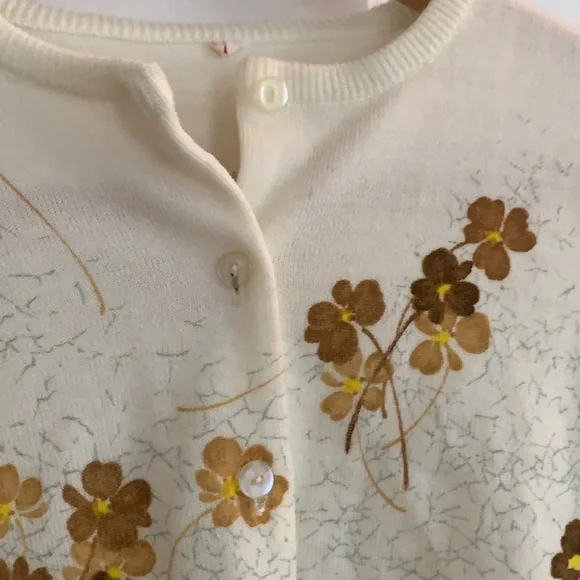 Vintage floral cardigan - Picture 3 of 4